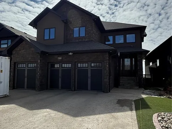 7502 Lilac PLACE, Regina, SK S4Y 0B3