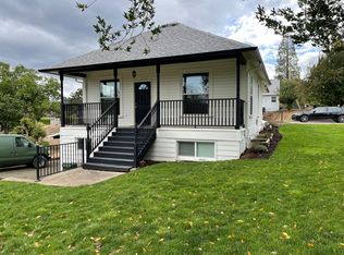 1055 NE Klamath Ave #A, Roseburg, OR