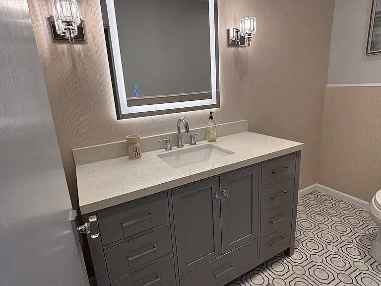 1205 Ikena Cir — Photo 31