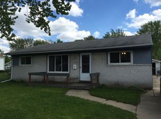 724 E Cowan Ave, Madison Heights, MI
