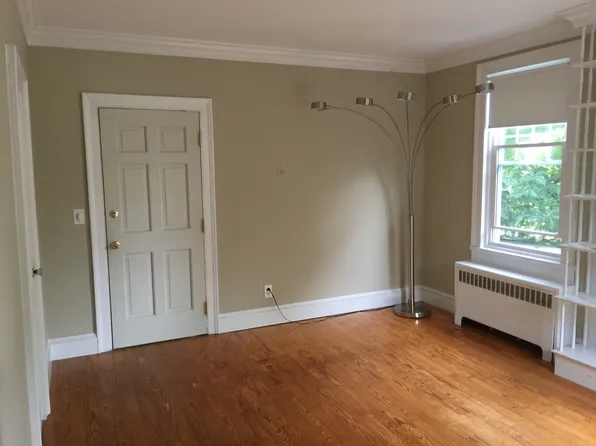 75 Montgomery St #2, Tivoli, NY 12583