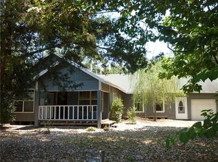 2004 Agnew St, Bonham, TX 75418