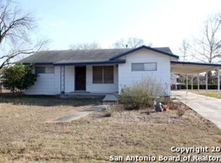 202 Gaiety Ln, San Antonio, TX 78219
