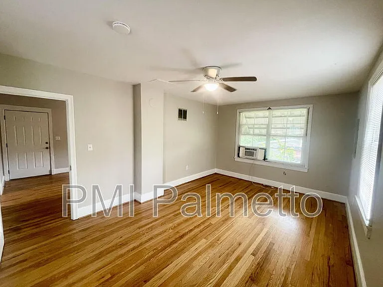 1717 Burnham St — Photo 12