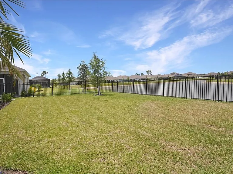 16830 Canopy Garden Dr — Photo 26