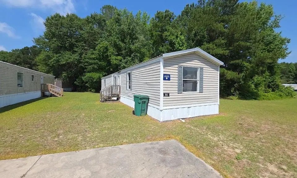 2311 Cattail Cir