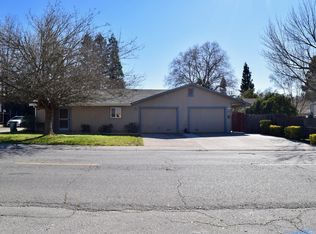 5520 Robertson Ave, Carmichael, CA 95608