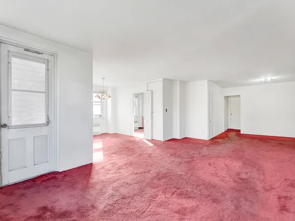 3215 Avenue H image 5 of 20