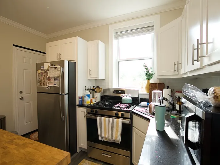 646 W Roscoe St #N3 — Photo 5