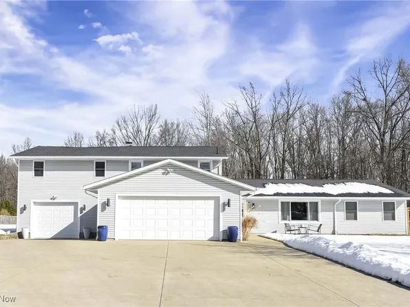 34114 Gem Cir, North Ridgeville, OH 44039