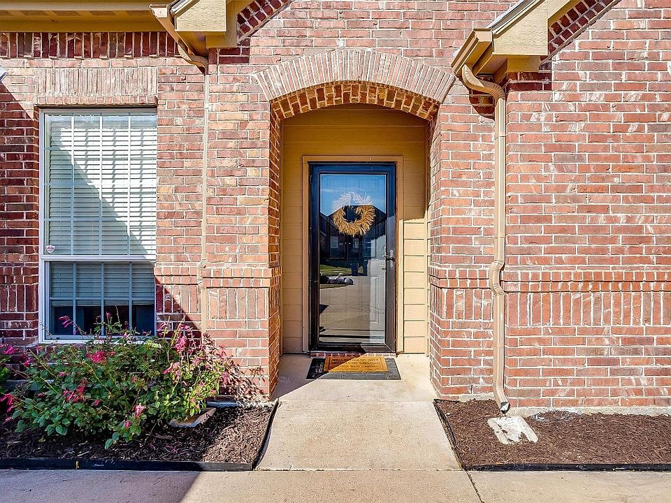 779 Peach Ln, Burleson, TX 76028 Zillow