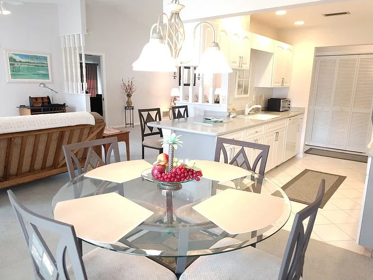 3177 E Village Dr — Photo 19