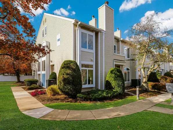 1101 Barbaras Ct, North Wales, PA 19454