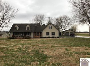 10490 S Jefferson St, Princeton, KY 42445