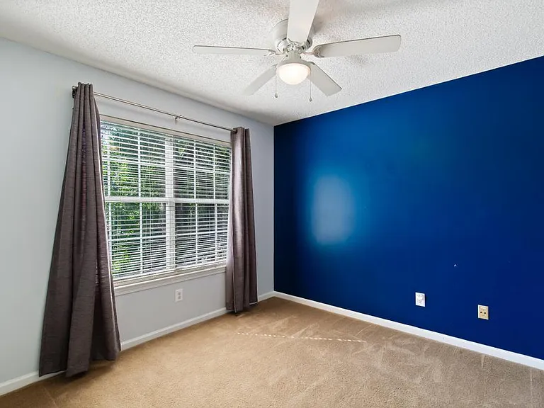 13480 Gallant Fox Cir W — Photo 23