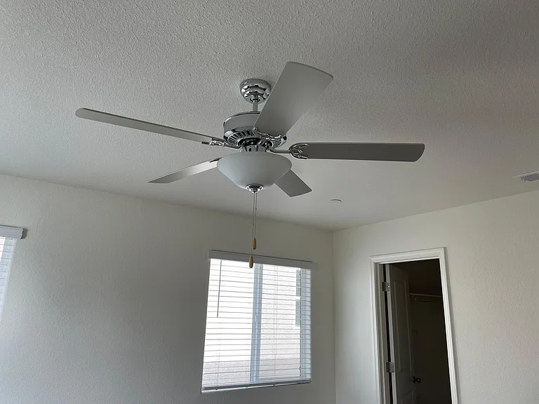 3120 Montgomery Ln — Photo 8