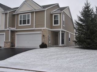 2125 Saint Johns Ct, Woodbury, MN 55129