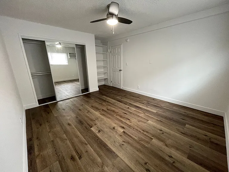20353 Saticoy St — Photo 62