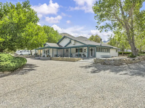 193 Mule Deer Rd, Coleville, CA 96107