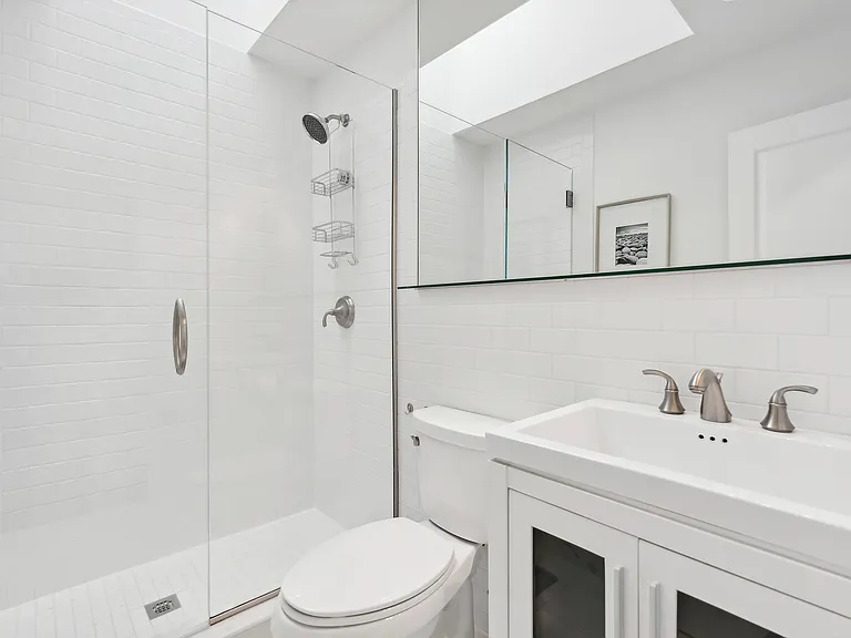 50 Terry Dr — Photo 12