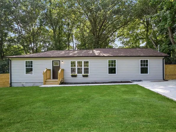 1225 Forrest Ellis Rd, Douglasville, GA 30134