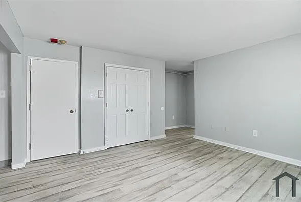 1806 W Champlost St #304 — Photo 20