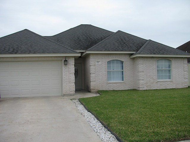 1st image of 1717 Red Bud Dr