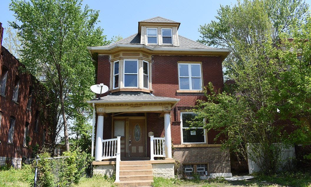4255 E Maffitt Ave, Saint Louis, MO 63113 | Zillow
