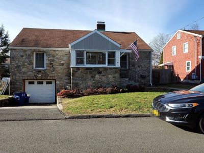 1 Burr Pl, Norwalk, CT, 06855