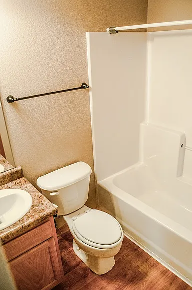 2869 W Hillshire Dr — Photo 13