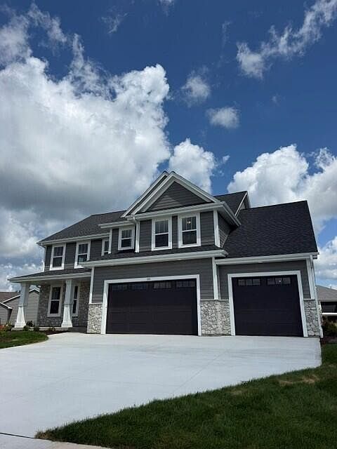 1st image of 490 Talbots Woods DRIVE