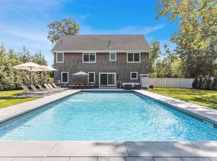 75 Clearview Ave, Southold, NY 11971