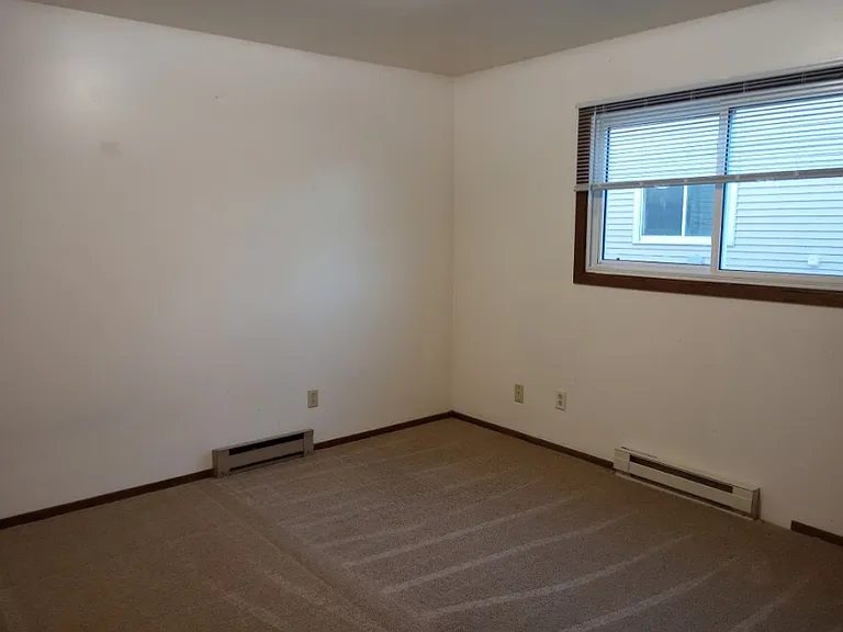 2710 Jelinek Ave — Photo 9