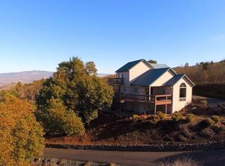 2101 Carpenter Hill Rd, Medford, OR 97501
