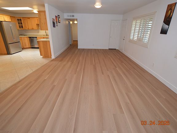 4th image of 813 Carpenter Dr