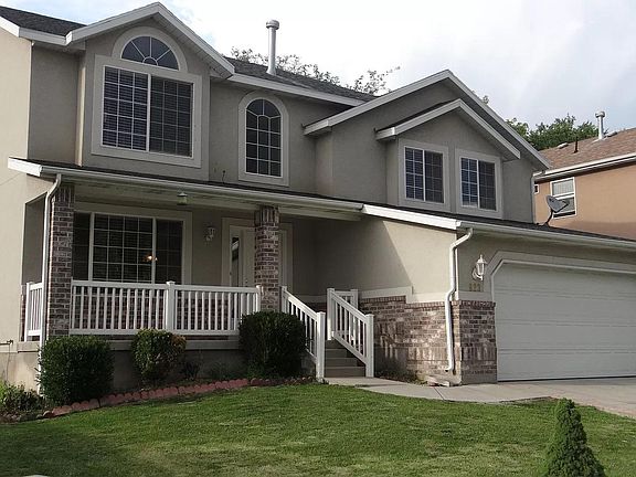 2nd image of 923 E Michael Mills Pl