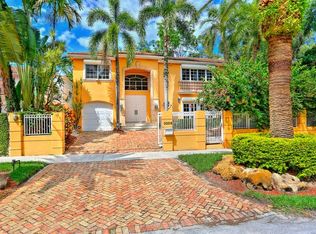 3209 Kirk St, Miami, FL 33133