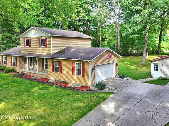 2nd image of 2289 Marjorie Ln
