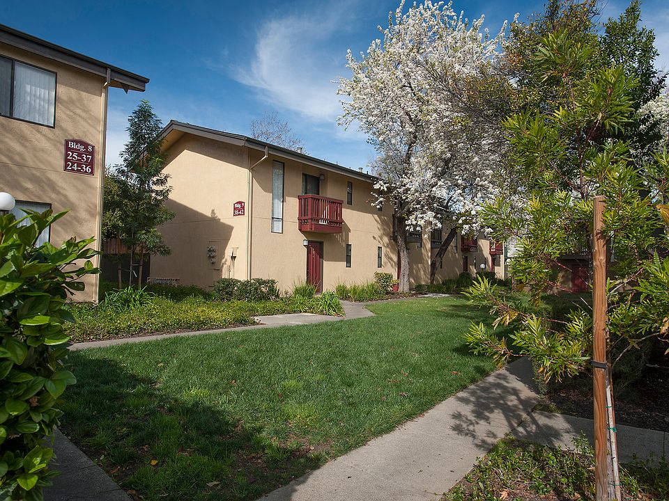 1st image of 2323 Fairfield Ave APT 45