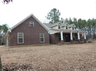 1335 Section Line Rd, Nettleton, MS 38858