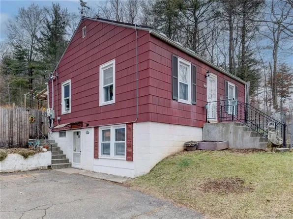 12 Leigh Avenue, Thomaston, CT 06787