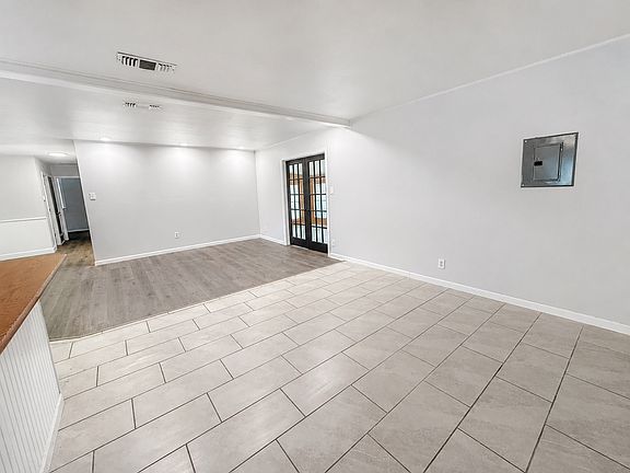 5th image of 4821 24th St