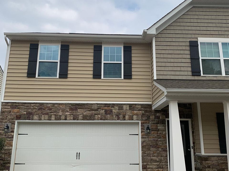 1st image of 2103 Newport Dr