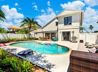 15881 SW 8th Avenue, Delray Beach, FL 33444