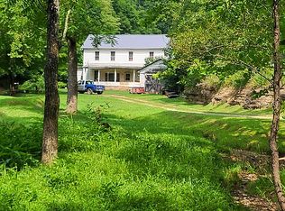 415 Masters Run, Le Roy, WV 25252