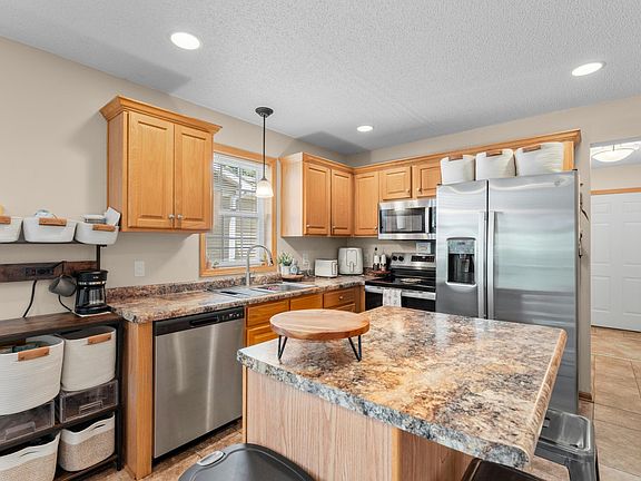 2nd image of 3156 River Falls Ct NW