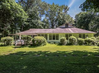 1708 Crawford Rd, Mohegan Lake, NY 10547