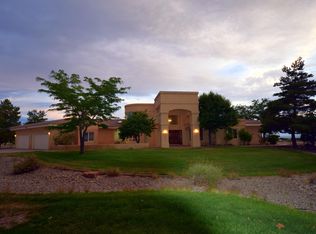 10012 San Bernardino Dr NE, Albuquerque, NM 87122