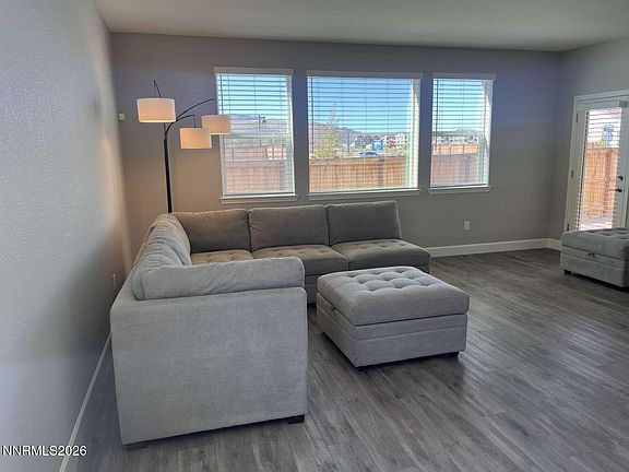 3rd image of 6181 Farm House Ct