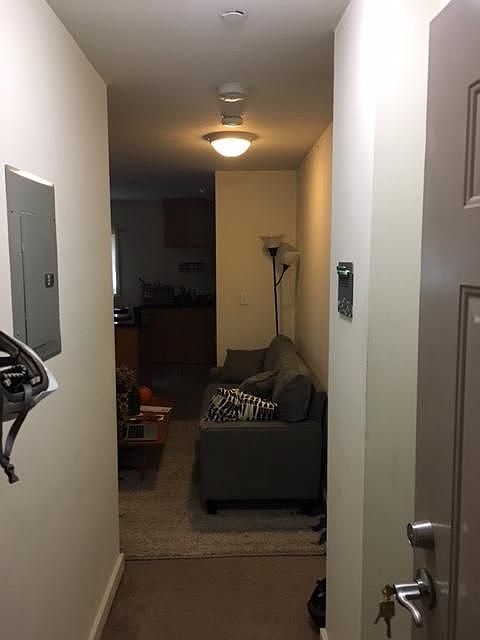 2nd image of 460 Park Dr #2F